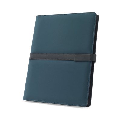 SANDERSON FOLDER. A4 folder in PU (50 recycled) with magnetic closure and notepad with lined pages